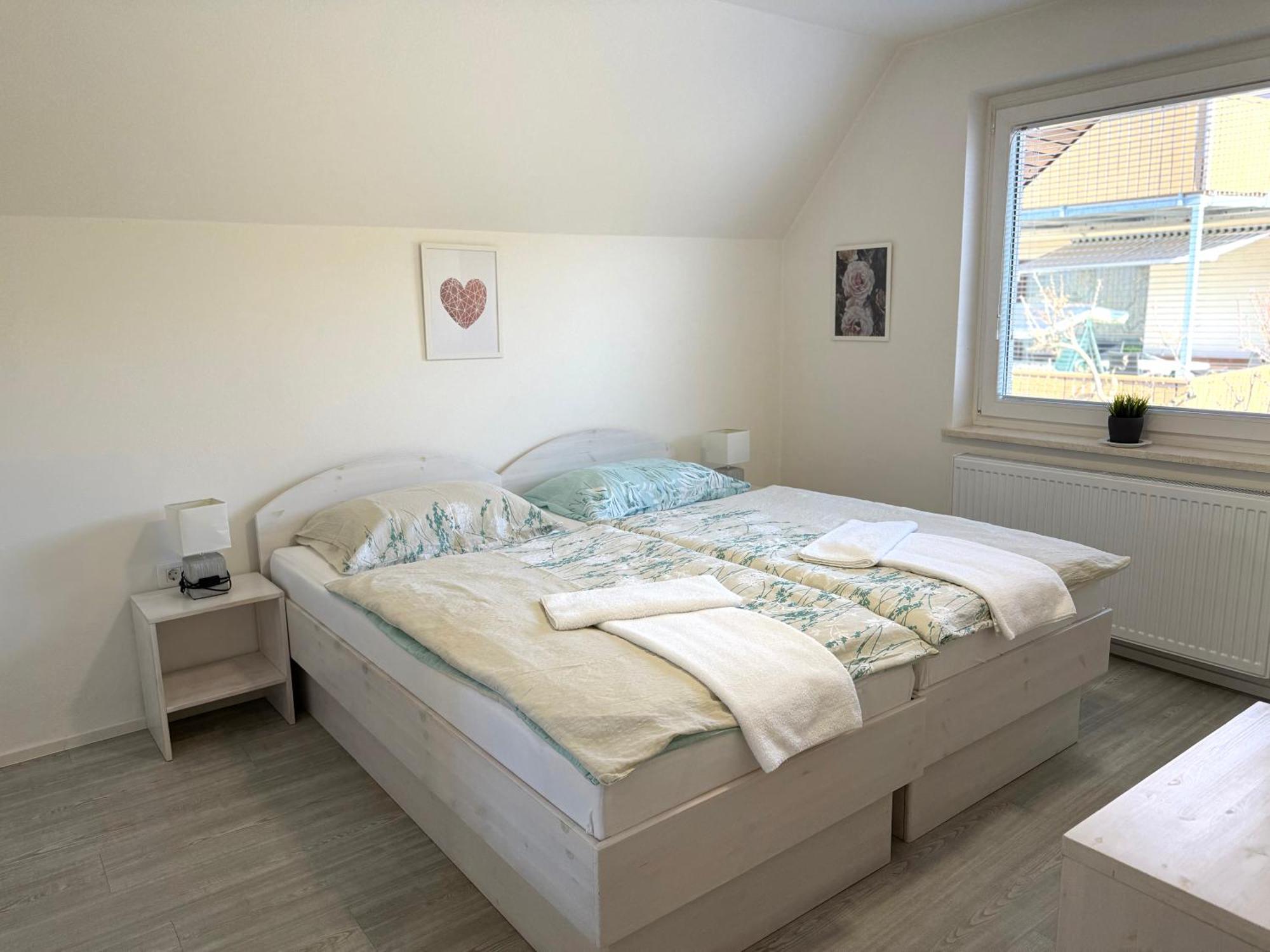 Guest House Kobal Spodnje Gorje Ngoại thất bức ảnh