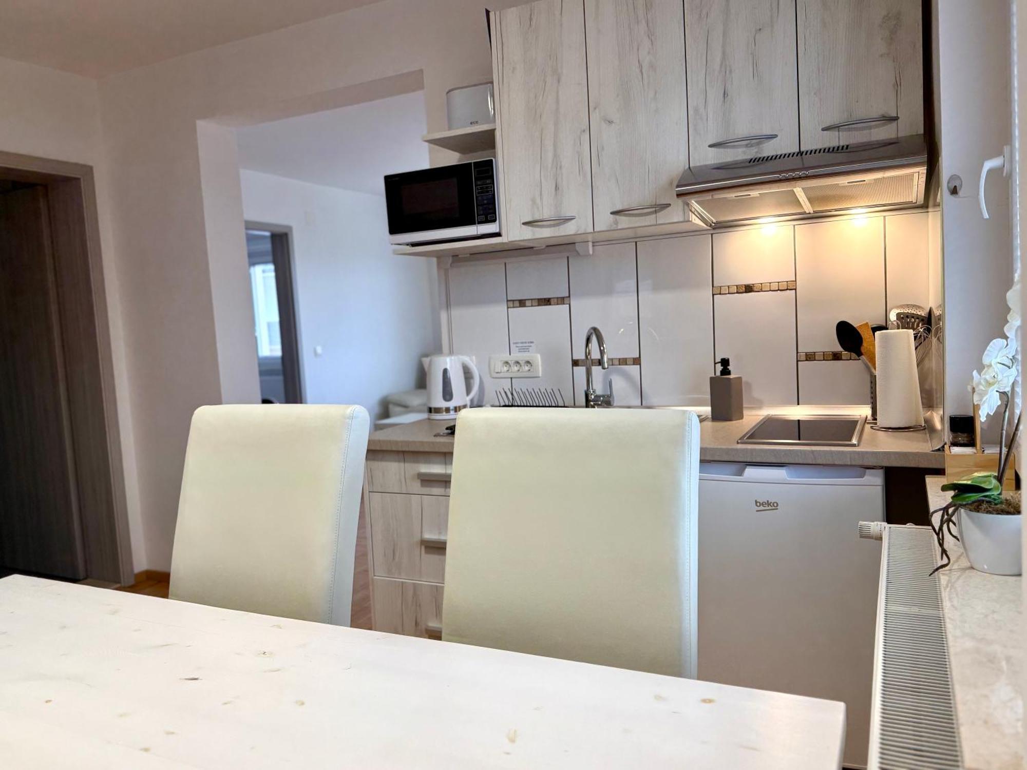 Guest House Kobal Spodnje Gorje Ngoại thất bức ảnh