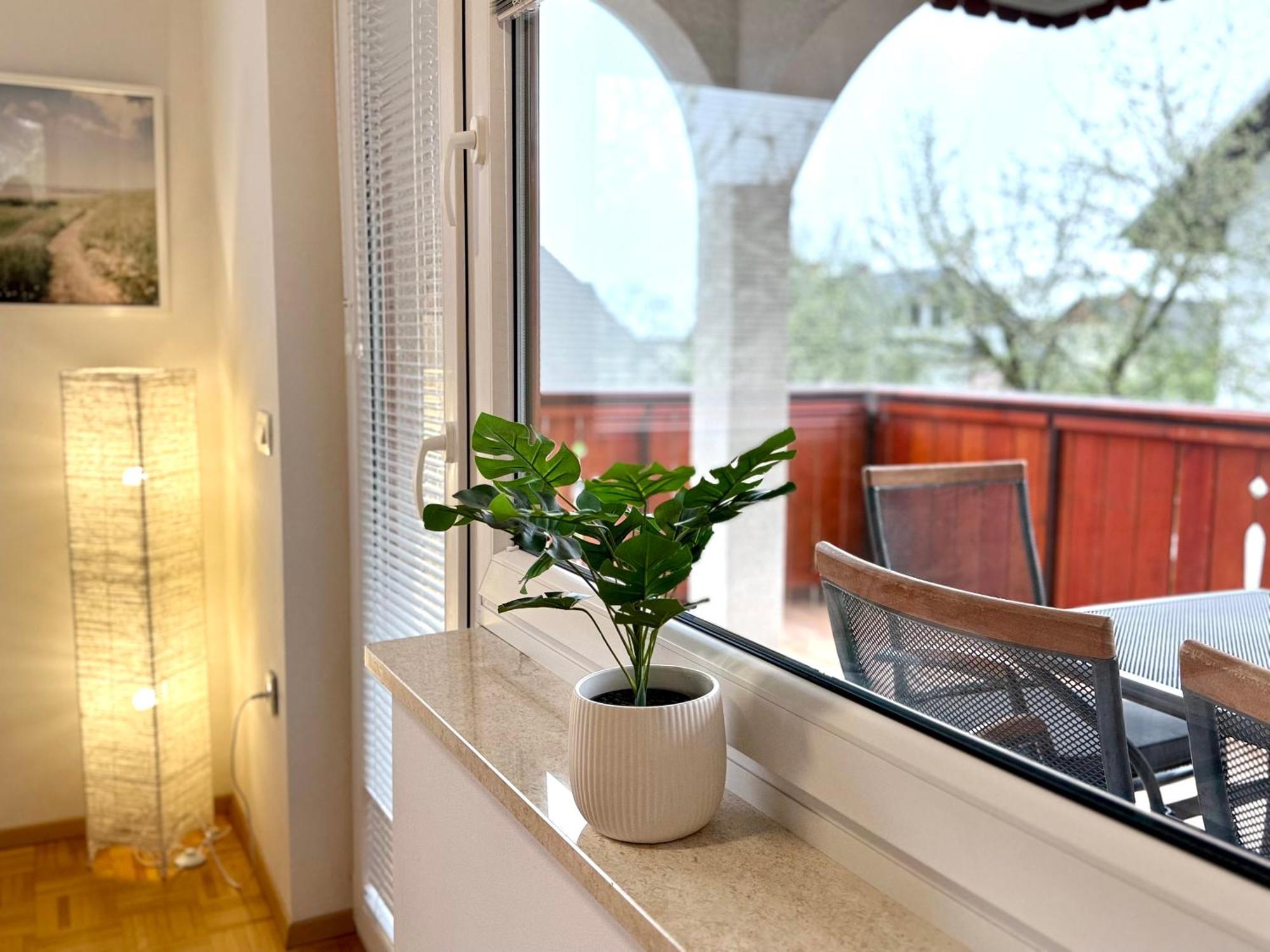 Guest House Kobal Spodnje Gorje Ngoại thất bức ảnh
