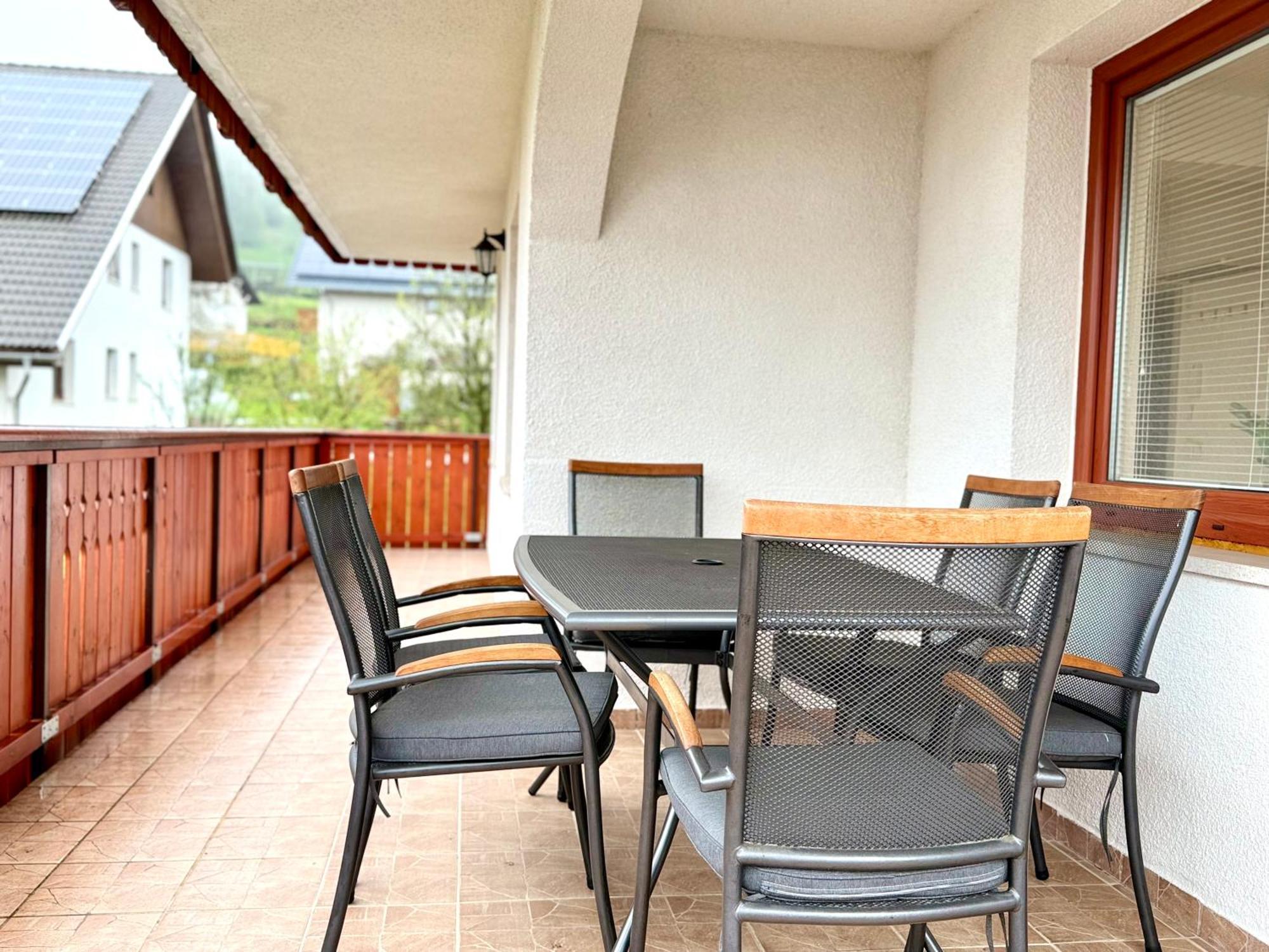 Guest House Kobal Spodnje Gorje Ngoại thất bức ảnh