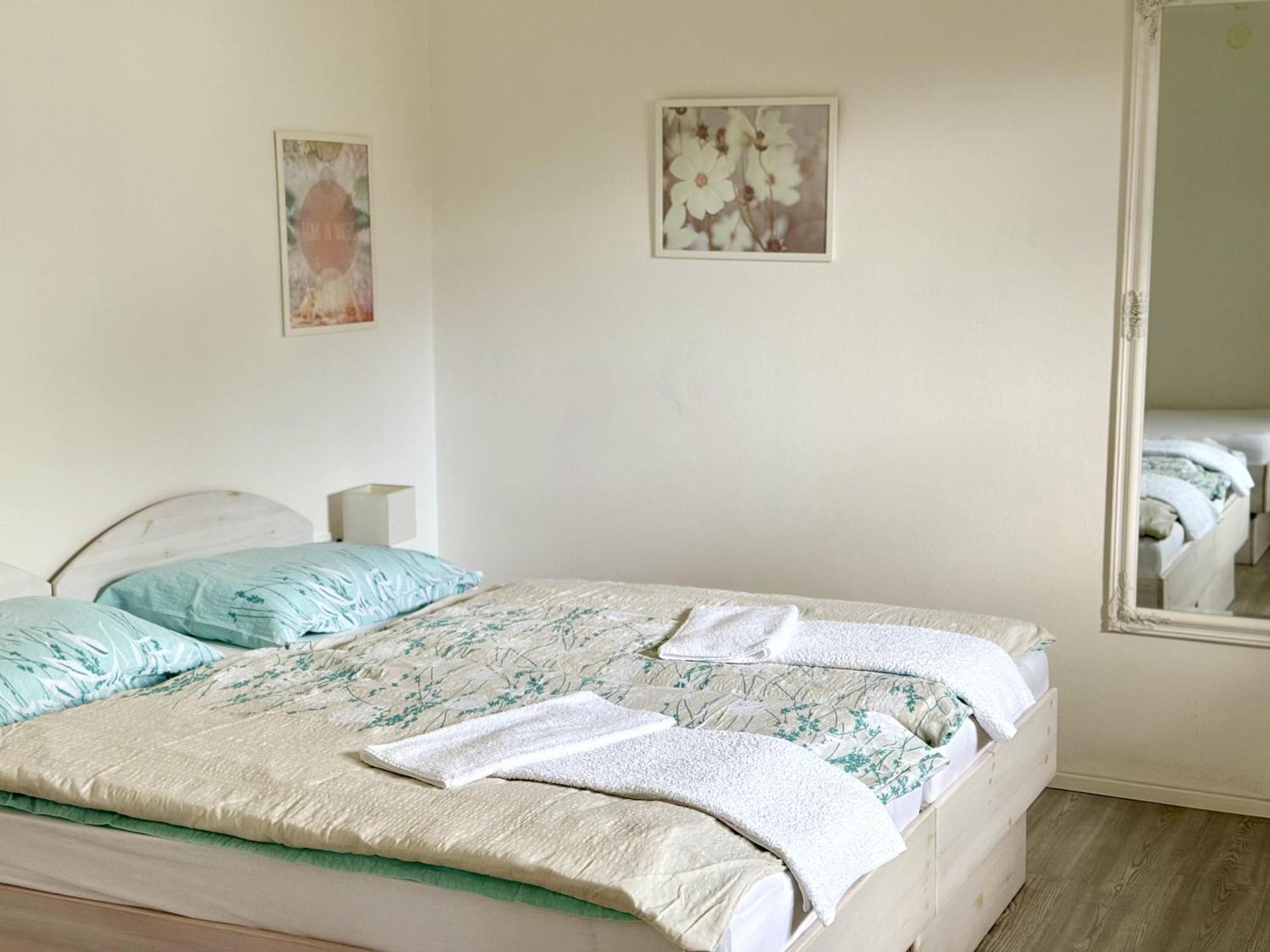 Guest House Kobal Spodnje Gorje Ngoại thất bức ảnh